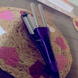 Bedhead  TIGI A Wave We Go 3 barrel hair curler